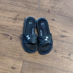 Under Armour slides